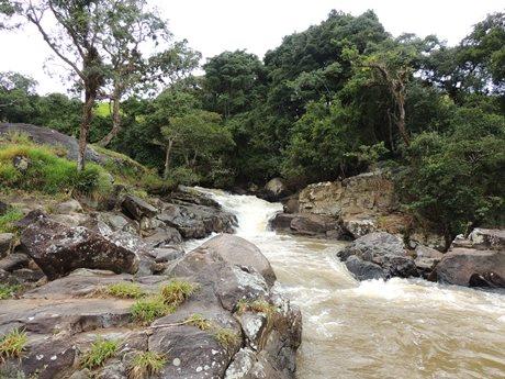 Cachoeira Espraiados